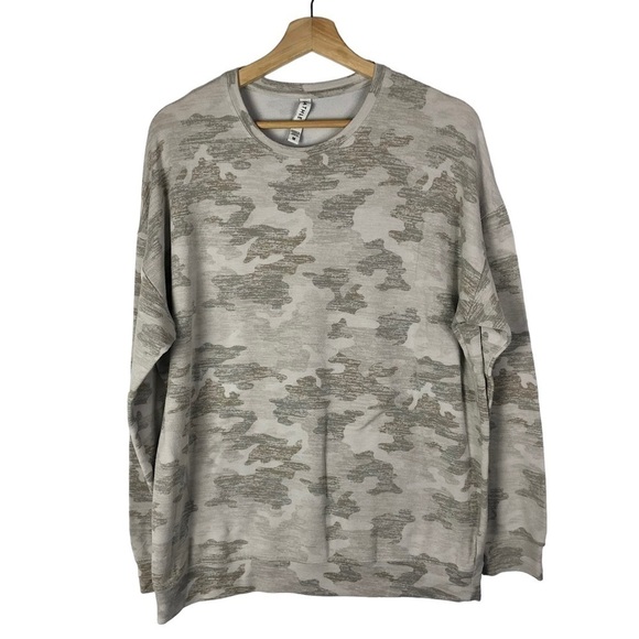 Athleta Pure Luxe Camo Printed Crewneck Athletic Sweatshirt M - Picture 2 of 4